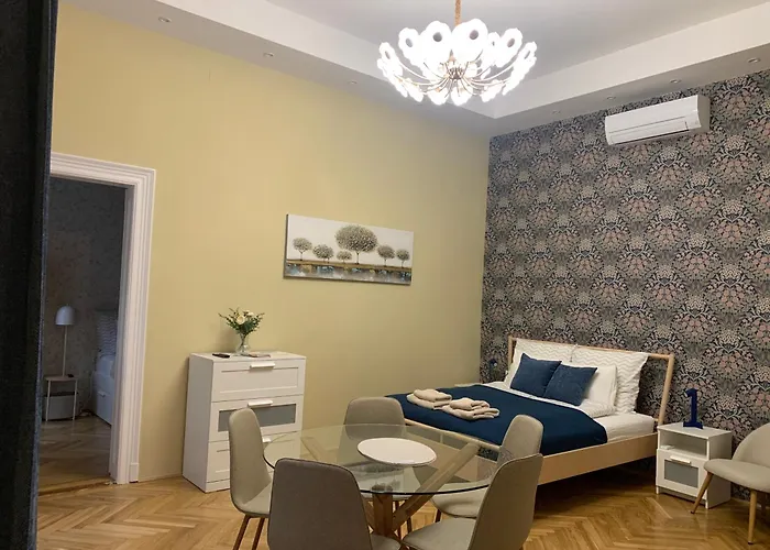 Appartement 43 *